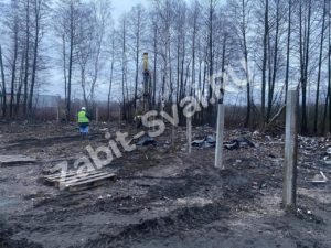 Забивка свай С.40.15 для забора коммерческого объекта 9 300x225 - Забивка-свай-С.40.15-для-забора-коммерческого-объекта-9