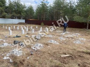 Монтаж жб свай с распушением 7 300x225 - Монтаж-жб-свай-с-распушением-7