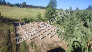 Сваи под щитовой дом 4 300x169 - Сваи-под-щитовой-дом-4