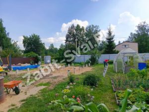Установка жб свай 30.15 для каркасного дома 2 300x225 - Установка-жб-свай-30.15-для-каркасного-дома-2